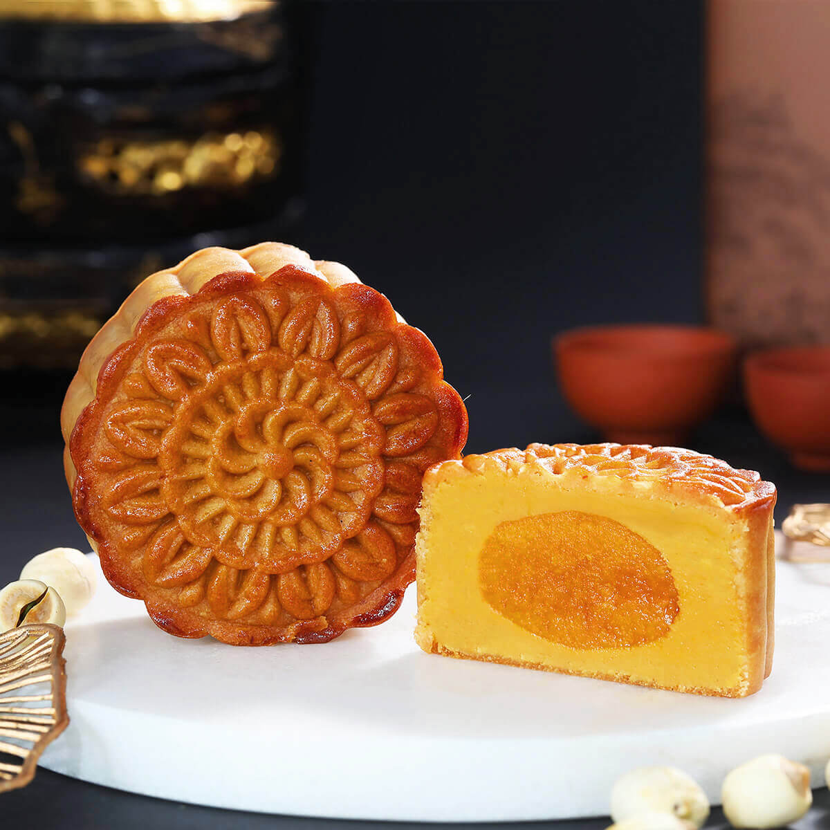 Custard Mooncake - Golden Royale (Baked Skin)